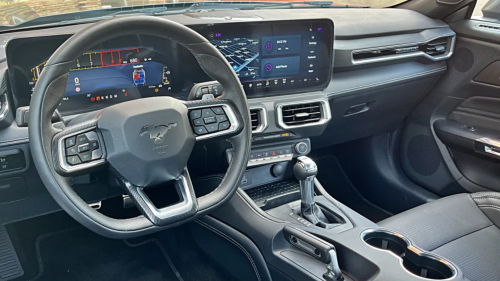 Ford Mustang 2024 GT V8 Cabrio bérlés 3