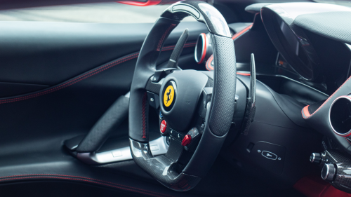 Ferrari 812 élményvezetés Ausztriában Párndorf mellett 3