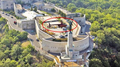 Helikopteres városnézés és lánykérés ponyvával 3