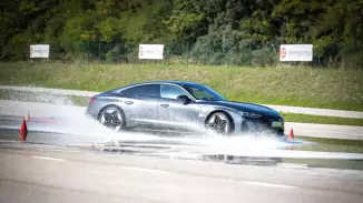 Téli felkészítő Tréning Zsámbékon a Drivingcampen Saját Autóval