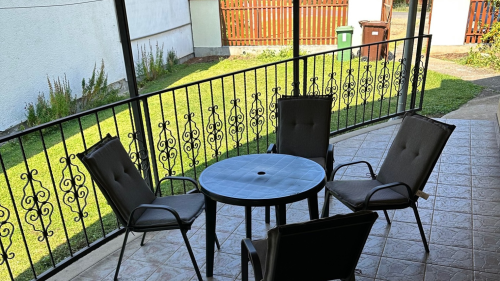 2 éjszaka kettesben a Cozy Garden Apartmanban Gyulán 11