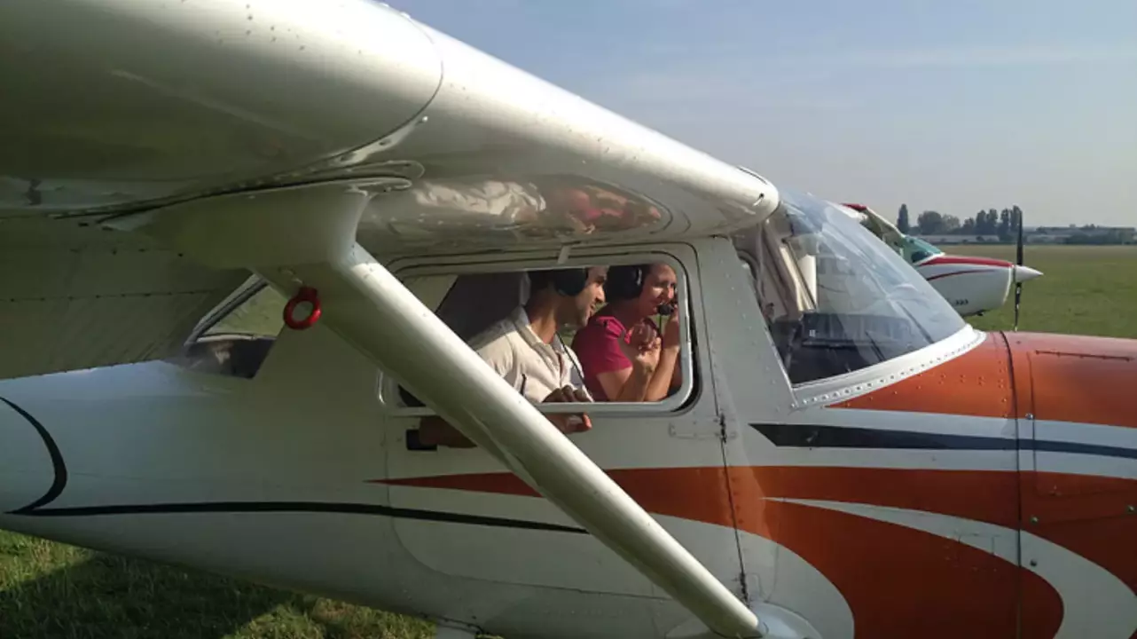 20 perces városnézés Győr felett egy Cessna 172-es repülővel fő kép