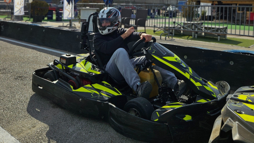 Gokartozás a Hungaroring gokartpályáján/ 3 futamos menetre 3