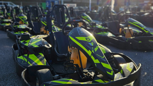 Gokartozás a Hungaroring gokartpályáján/ 3 futamos menetre 8