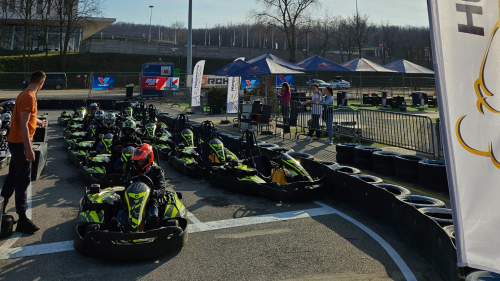 10+1 futamos Gokart bérlet a Hungaroring gokartpályáján (2 fő használhatja fel) 14