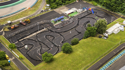 Gokartozás gyerekeknek a Hungaroring gokartpályáján 3 futamban - 14 éves korig! 2