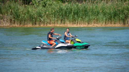 SeaDoo Spark Race 120LE  Jet-ski bérlés 1