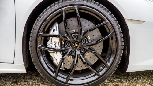 610 Le-s Lamborghini Huracan LP 610-4 autópályás vezetés 3