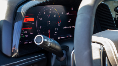 Corvette C8 500LE élményvezetés az M-Ringen – hétköznap/hétvégén 13