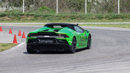 Lamborghini Huracán élményvezetés az M-Ringen – hétköznap/hétvégén 29
