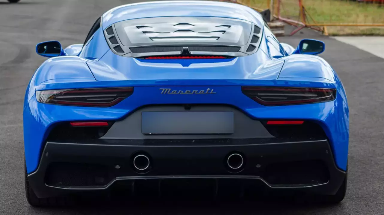 Maserati MC20 élményvezetése Ausztriában Párndorf mellett fő kép