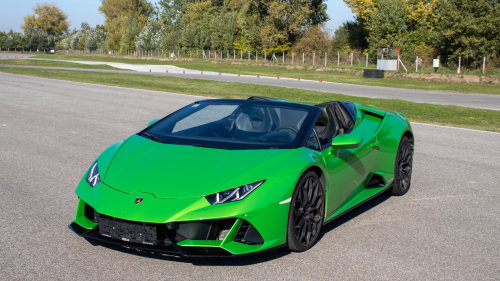 Lamborghini Huracán élményvezetés az M-Ringen – hétköznap/hétvégén 10