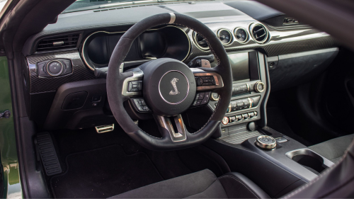 Mustang Shelby élményautózás gyerekeknek a Kakucs Ringen 3