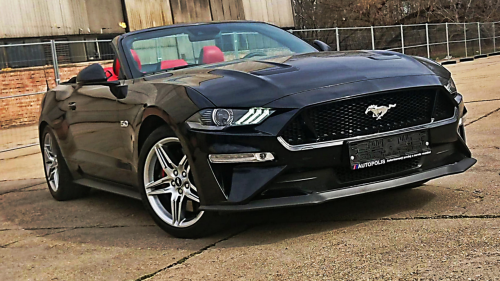 Fekete Cabrio Ford Mustang 5.0 GT V8 CONVERTIBLE kölcsönzés 1