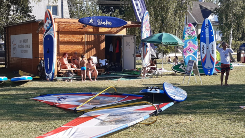 Megtanítunk szörfözni - Csapasd velünk Balatonszemesen! 5