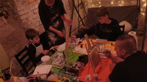 Anyával alkotni csodás! - Anya-gyerek absztrakt festő workshop Budapesten 12